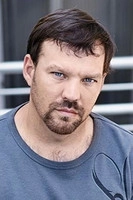 Ảnh diễn viên Kenny Bartram